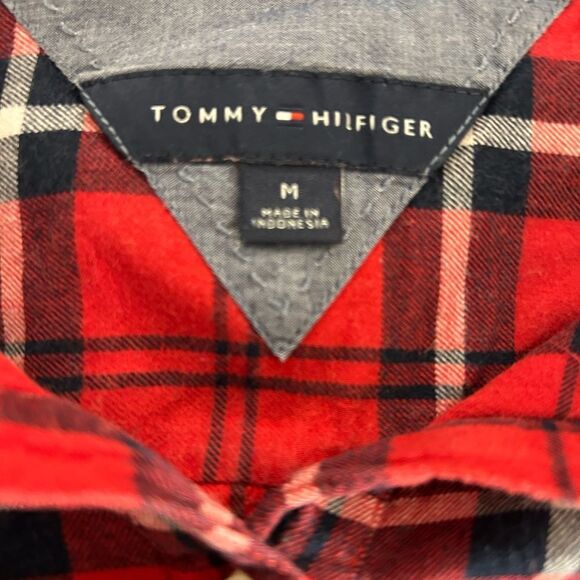 Women's Red Plaid Button-Up Shirt - Picture 6 of 7